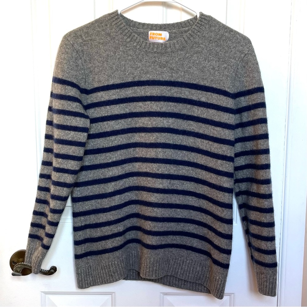 FROM FUTURE Women’s 100% Cashmere Blue & Gray Stripes Crewneck Sweater